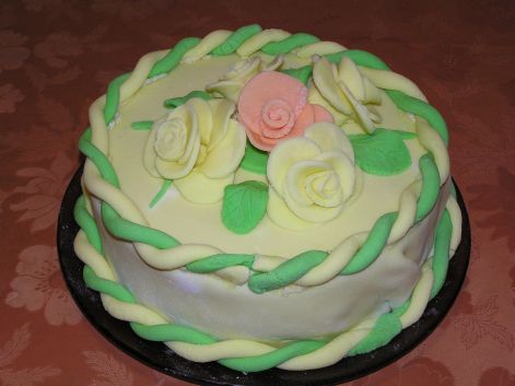 fondattal_diszitett_torta_6.jpg