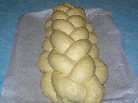 foszlos_fonott_kalacs_4.jpg