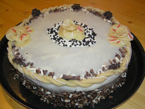 marcipanos_csokis_torta_9.jpg