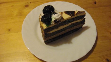 szatmari_szilva_torta_timi_nyuszitol_1.jpg